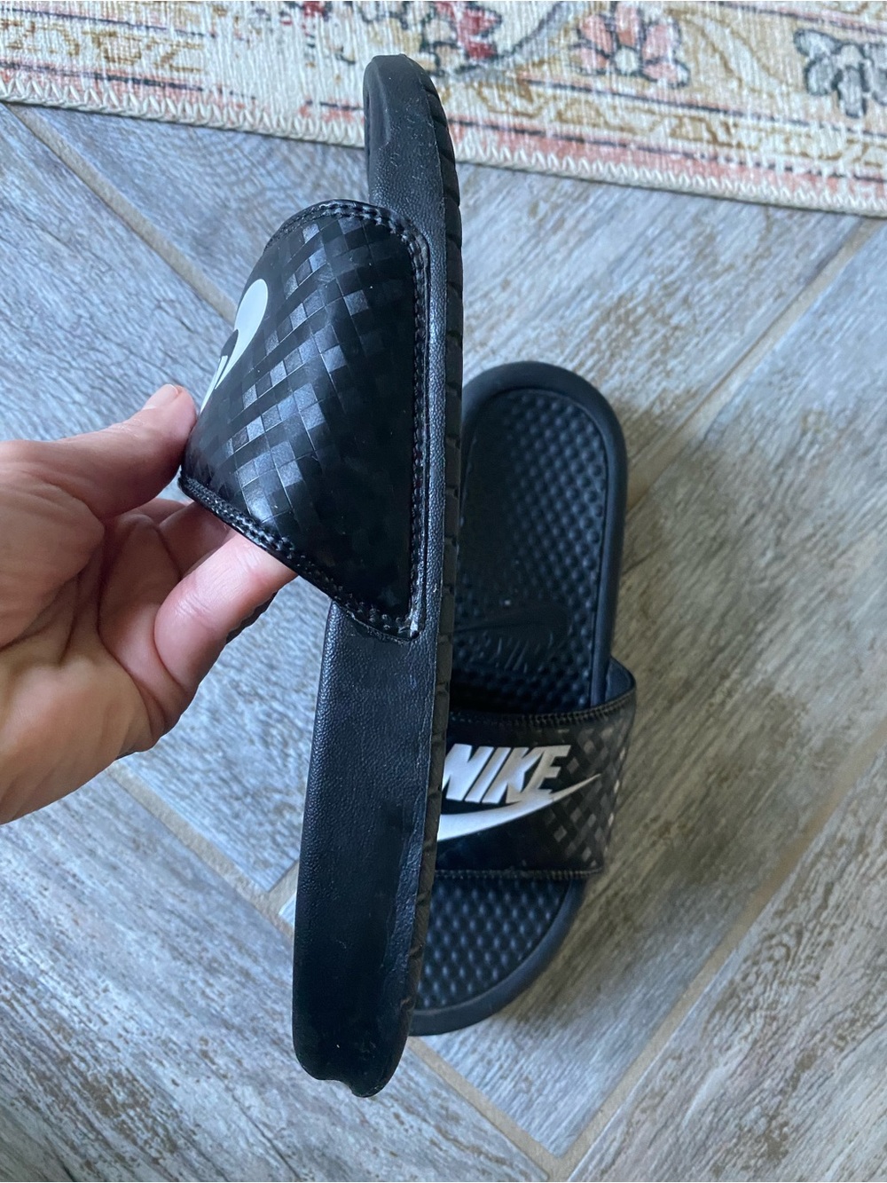 Nike Black Slides with White Logo Swoosh 7 - Picture 3 of 5